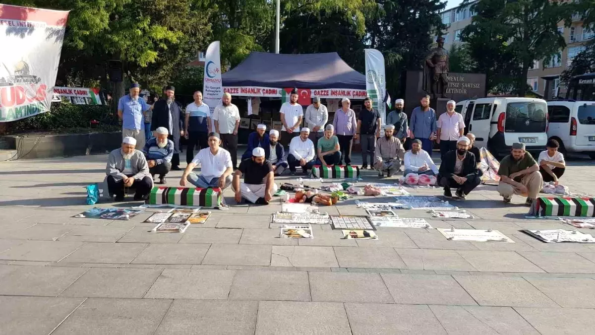 Tekirdağ Çorlu’da Gazze İnsanlık Çadırı: İsrail’in Filistin’e uyguladığı katliam ve zulme dikkat çekiliyor