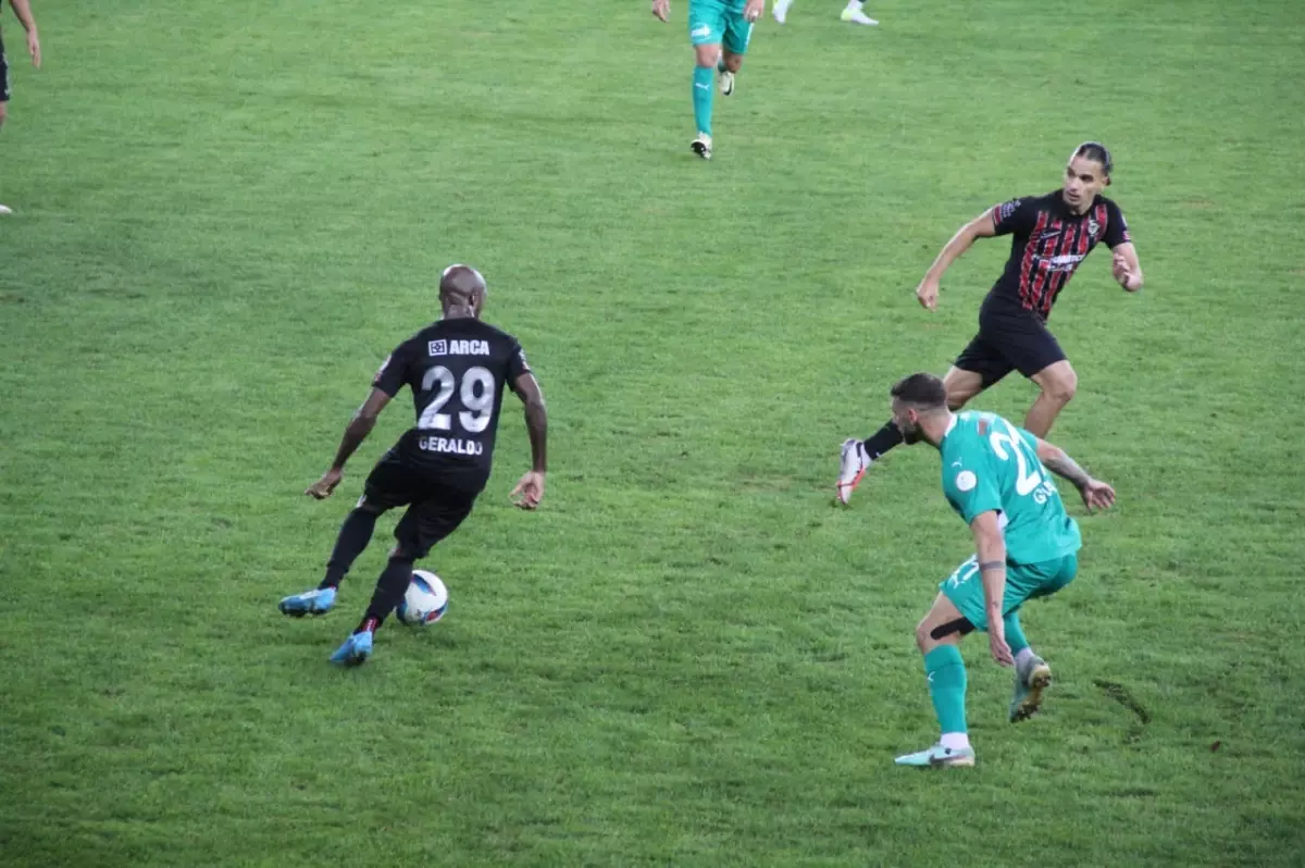 Çorum FK ve Iğdır FK Beraberlikte Karşılaştı