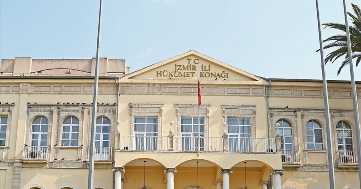 İzmir Valiliği’nden sokakta ölü bulunan kişiye ilişkin açıklama