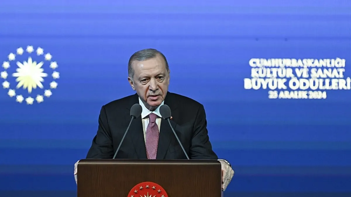 Kültür Sanat Büyük Ödülleri sahiplerini buldu! Ödülleri Başkan Erdoğan bizzat takdim etti