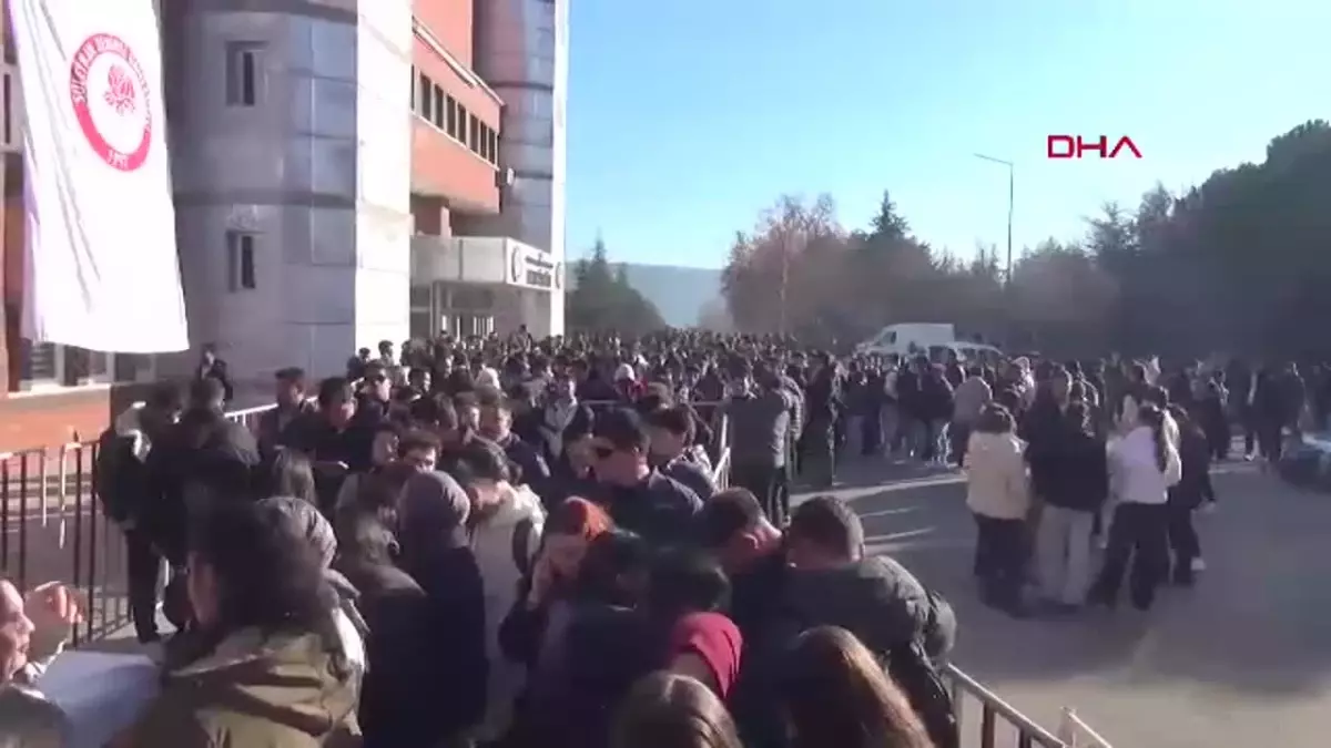Selçuk Bayraktar’a Fahri Doktora Verildi