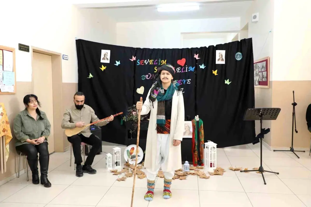 Tunceli’de Yunus Emre Anıldı